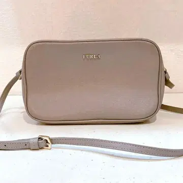 [새상품급] FURLA 릴리 가죽 숄더백 카메라백 그레이지