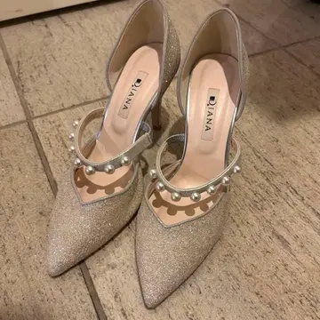 DIANA 다이애나 글리터 펄 실버 펌프스 24.5cm