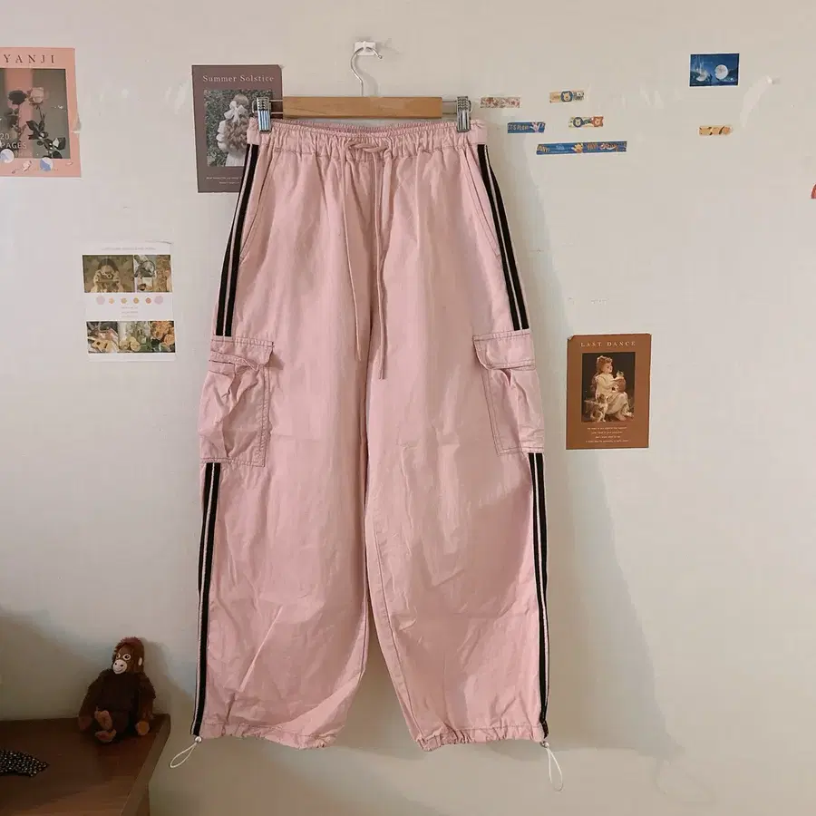 인디핑크 카고바지