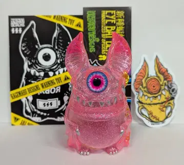 UNDEAD TOYS KAGEMARU DESIGNS EYE BAT BEAST 클리어 핑크 라메 성형