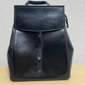 여성용 가죽 백팩 블랙