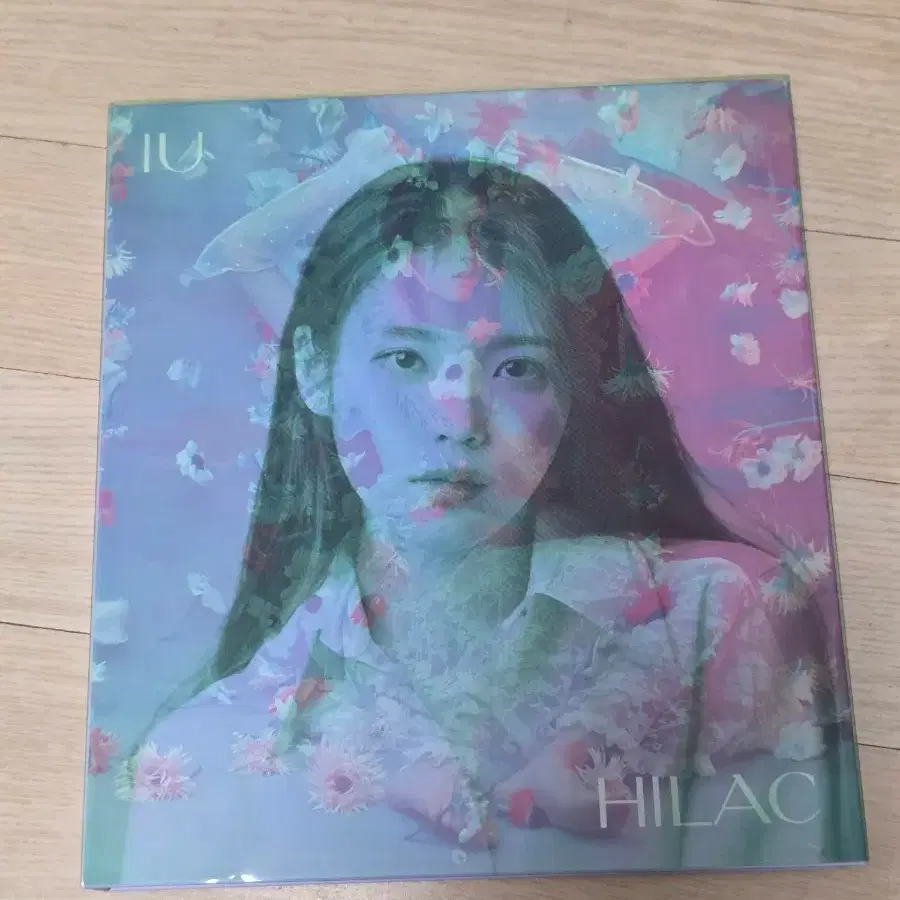 아이유 HILAC 앨범