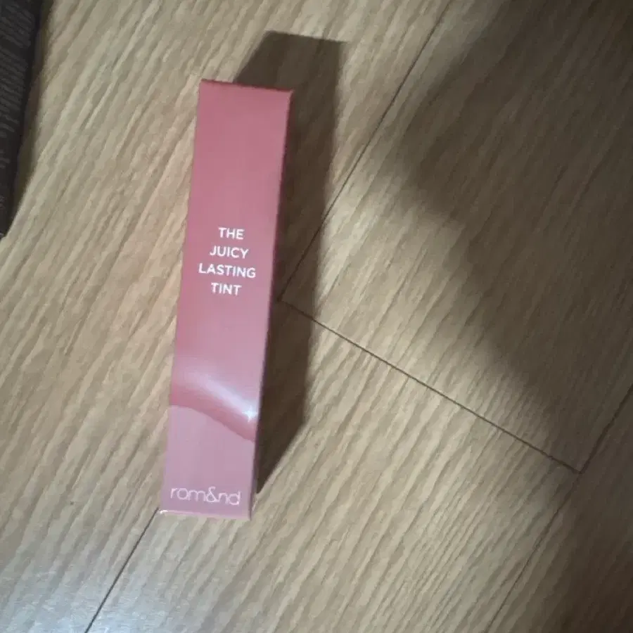 롬앤 쥬시 래스팅 틴트 32 태니 구아바