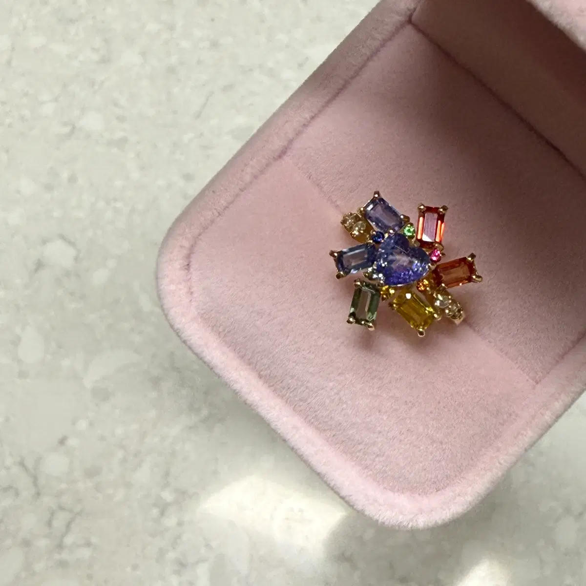 18k 탄자나이트 사파이어 반지