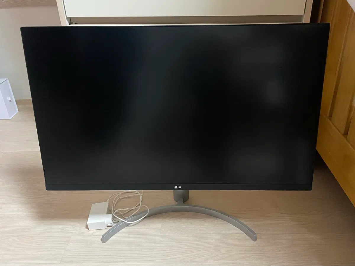LG 32UN650 32인치 4K 모니터