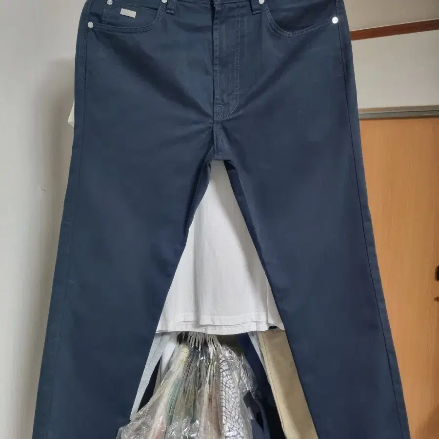 (드라이 완료)HUGO BOSS 남성 면바지 네이비 W32L34
