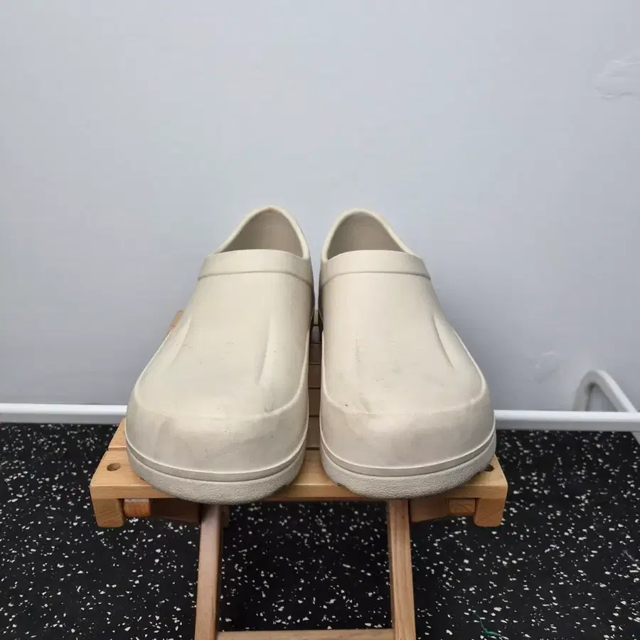 커버낫 클로그 에크루 270mm 6h15