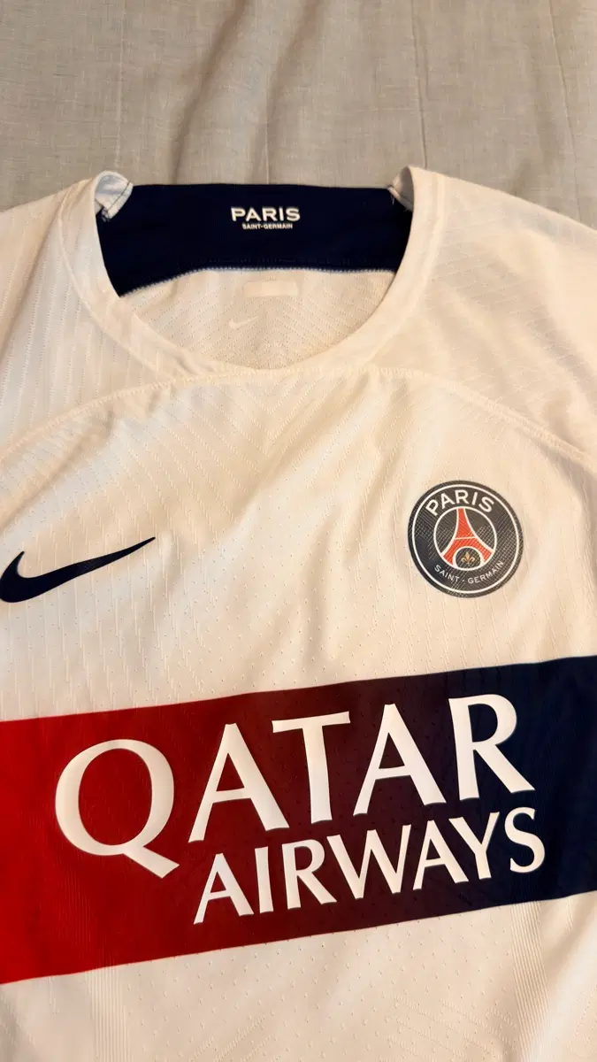 PSG(파리 생제르맹) 2023-24 이강인 어웨이 유니폼 정품