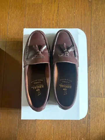 REGAL 태슬 로퍼 브라운