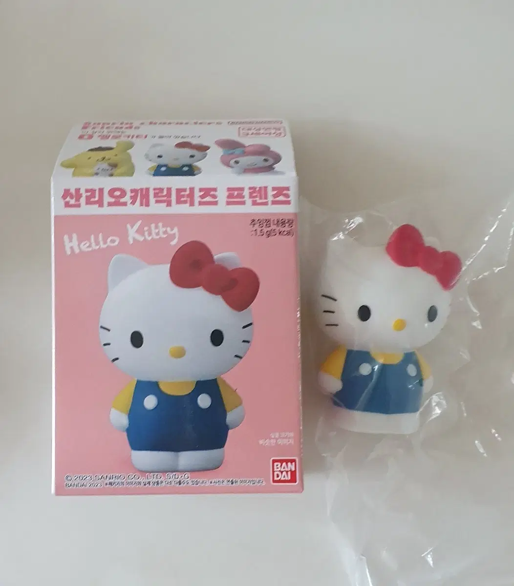 산리오캐릭터즈 헬로키티 프렌즈 피규어 새상품