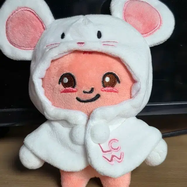 이찬원찬또인형