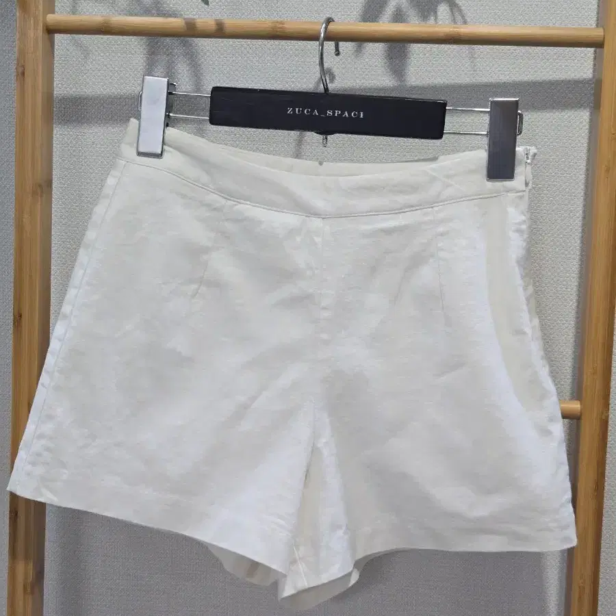 마스 린넨 반바지