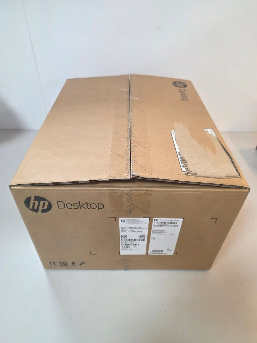 HP 정품i3-13100 PC 팝니다 (사용감없음 거의새거)