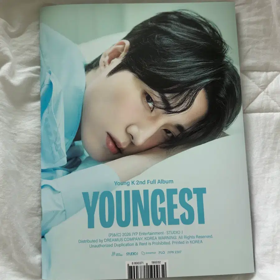 영케이 - YOUNGEST(사진 속 구성 only)