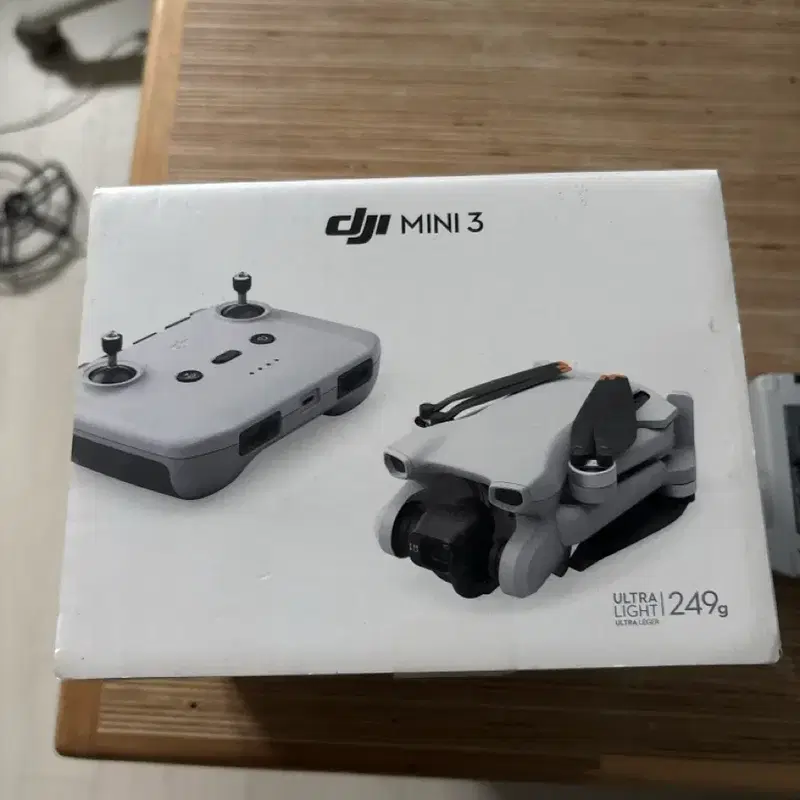 (급처 이번주만 이가격)DJI 미니3 단품 세트공식스토 마지막 가격 입문용 추천 제발 쿨거래시 프로펠러가드 꽁짜로드리니까 많이많이 톡주세요 가격도많이내렸습니다이정도면 살만한가격입니
