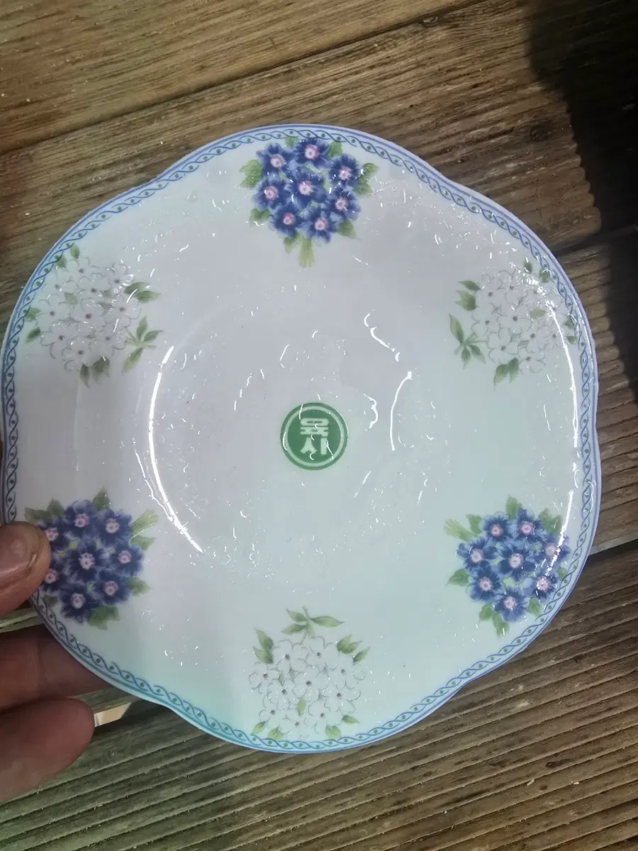 도자기접시