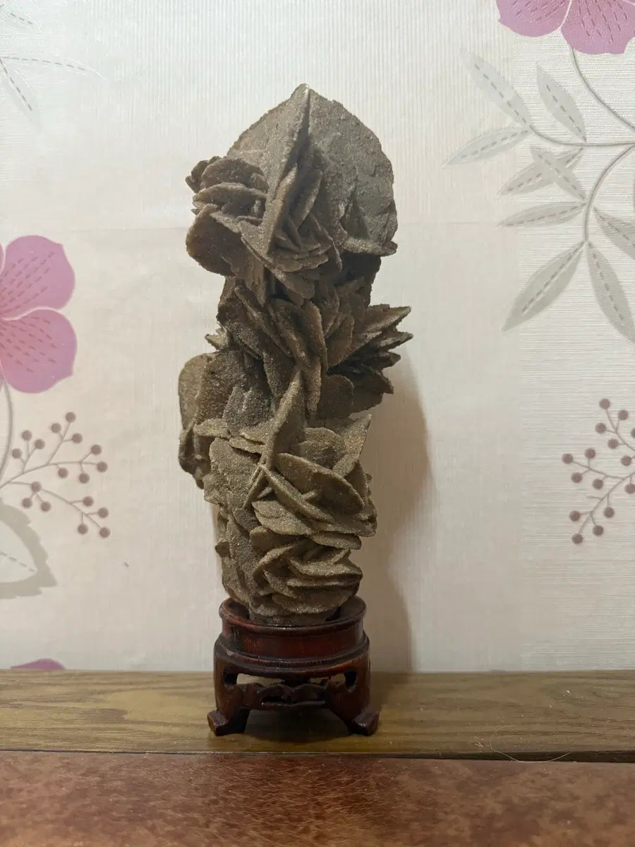 사막 장미 원석