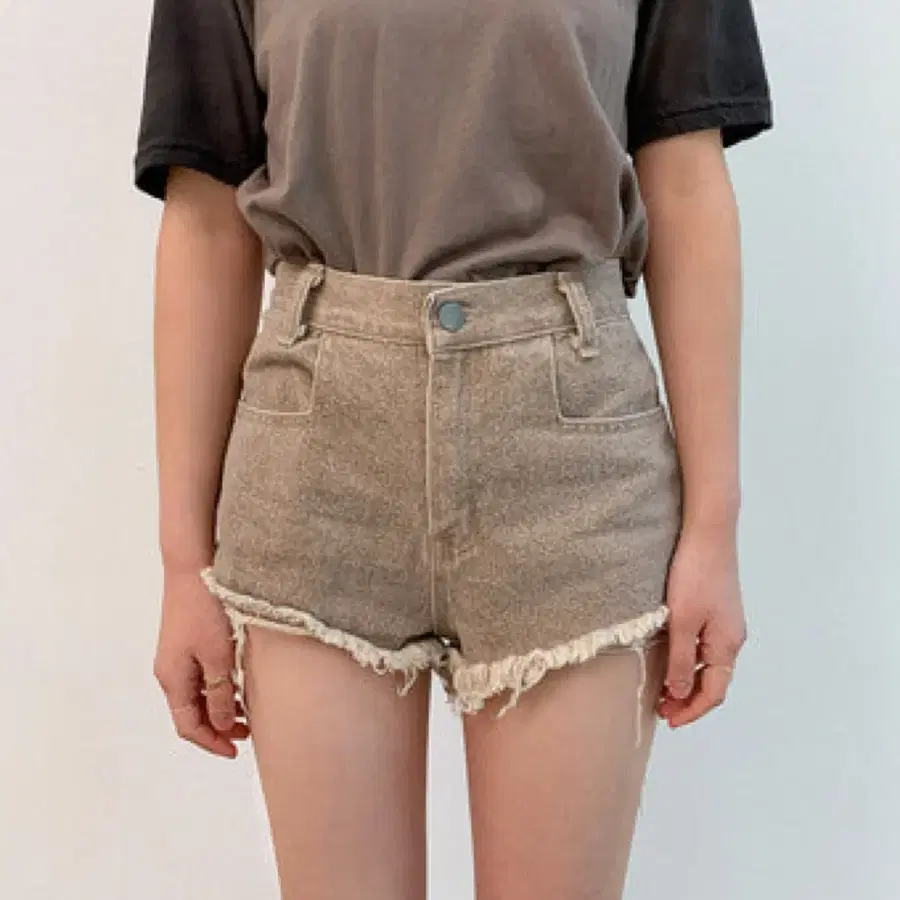 츄 CHUU 빈티지 워싱 데미지 숏팬츠 새상품