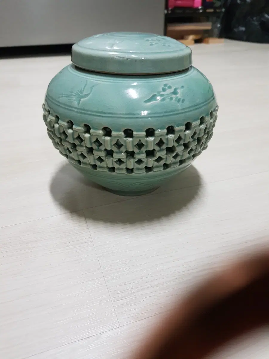 청자 투각 호