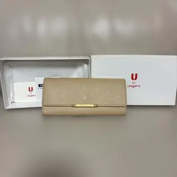 U by ungaro 장지갑 베이지