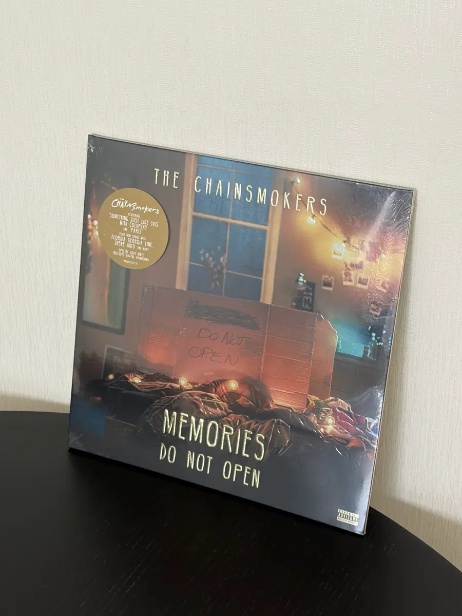 체인스모커스LP Memories Do Not Open