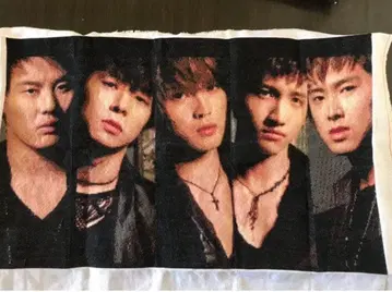 동방신기 크로스 스티치 완성품