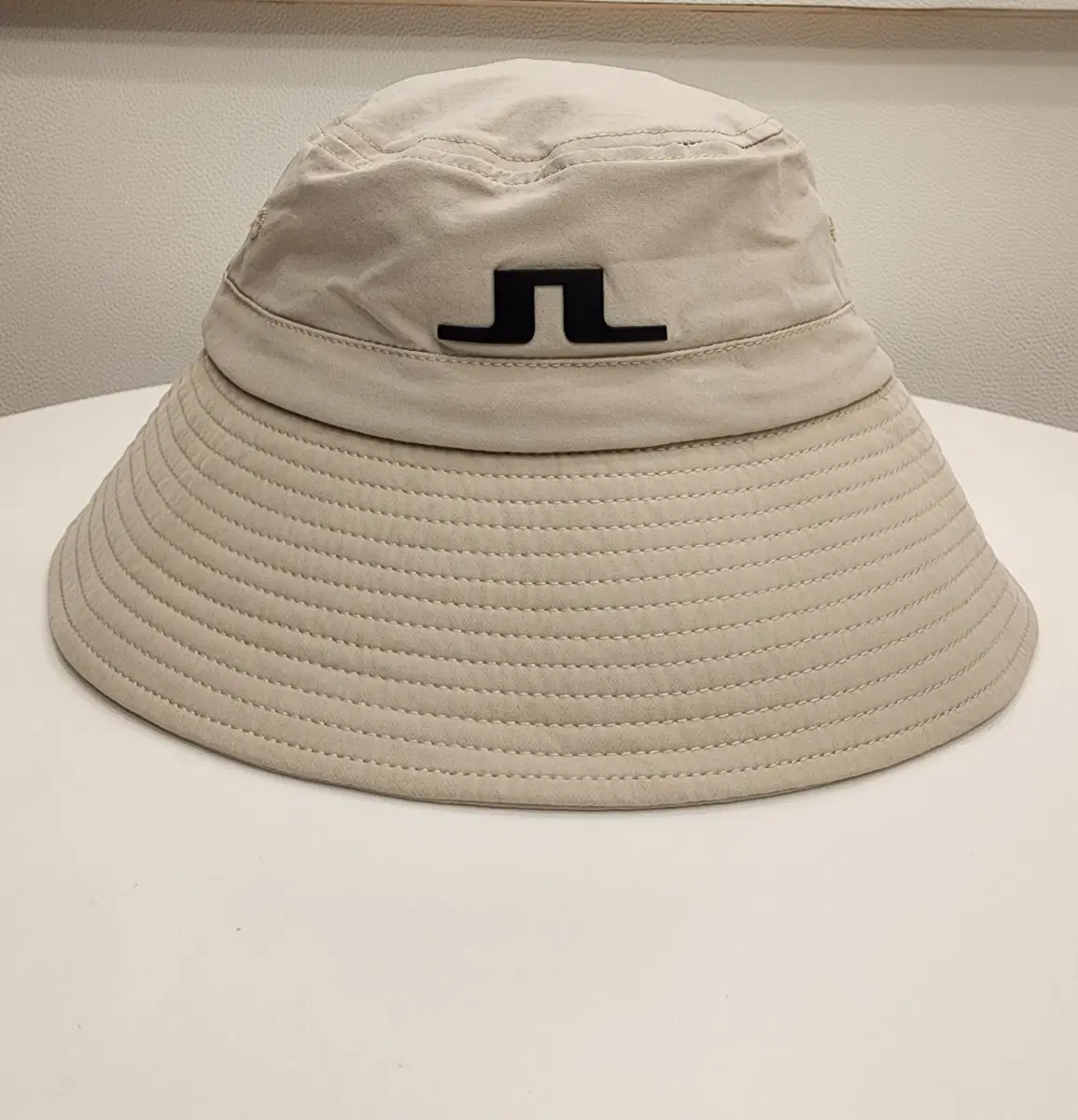 J.LINDEBERG 벙거지 모자 베이지