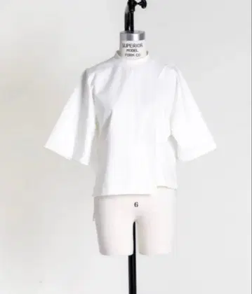 IORE 이오레 DETAIL PONTE T-SHIRT