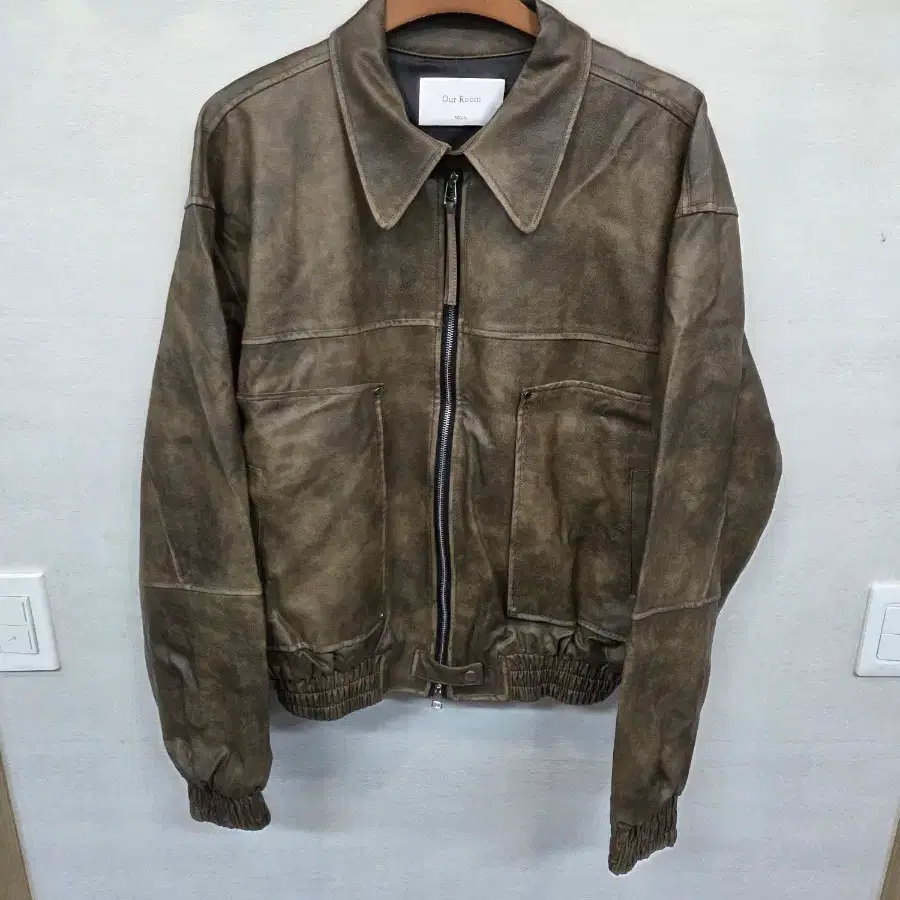 아워룸 패이딩 투웨이 레더 자켓 xl
