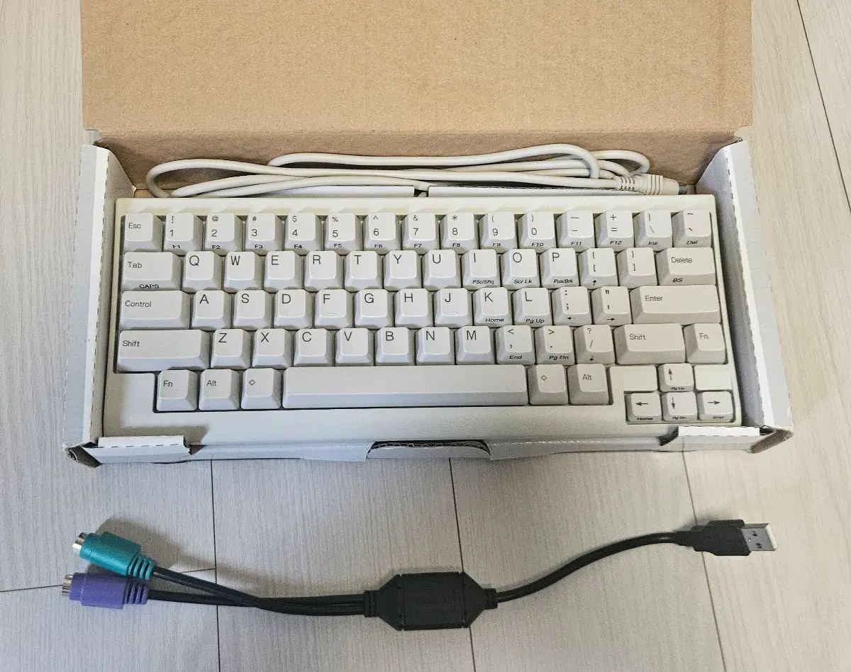 해피해킹 라이트2 화이트(usb 커넥터 포함)