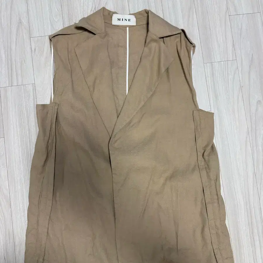 마인 베이지 조끼 베스트(벨트포함)