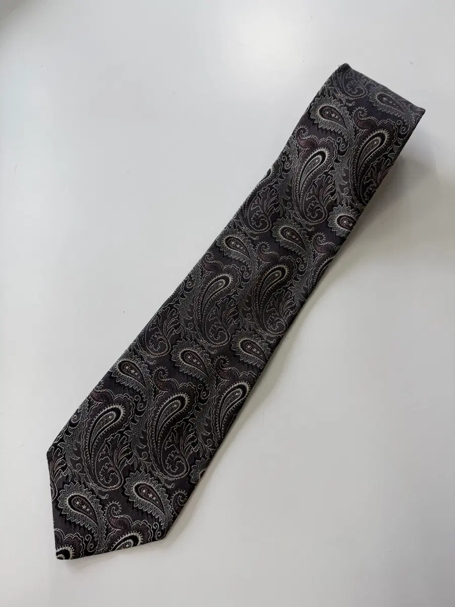 페이즐리 패턴 넥타이 8.8cm