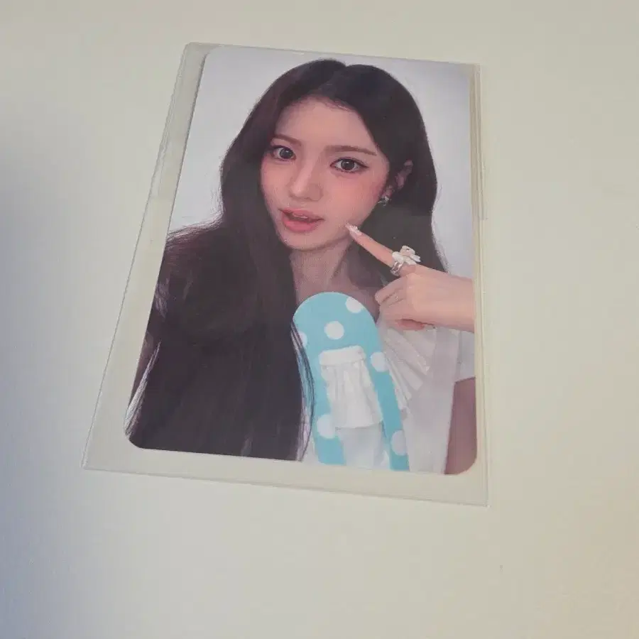 키키 수이 무신사 럭드 포카 양도