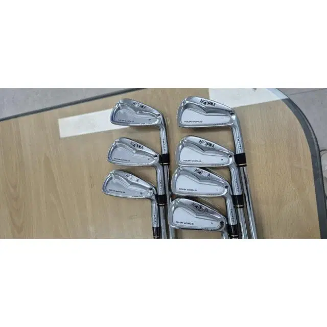 혼마 TW717V 다골S200 7아이언