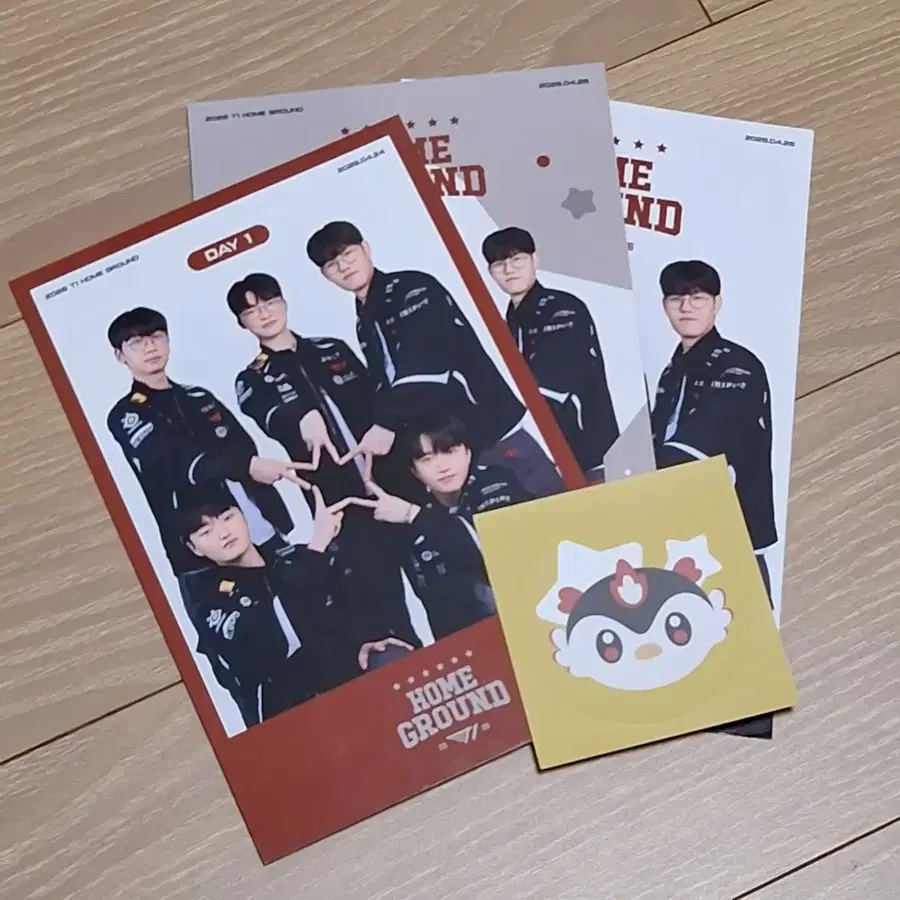 2026 T1 티원 홈그라운드 멤버십 엽서, 아티 스티커