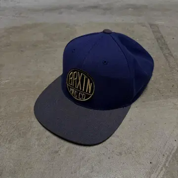 Brixton 00s 아카이브 스냅백 캡