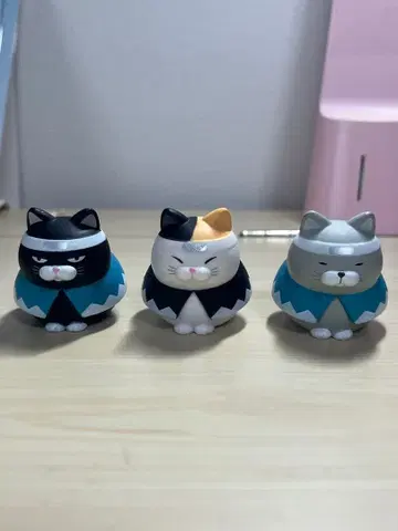 히게만주 신선조 피규어 3체 세트