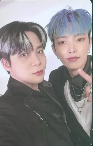 ATEEZ THE WORLD EP.2 : OUTLAW 홍중/종호 트레이딩 카드 DIARY