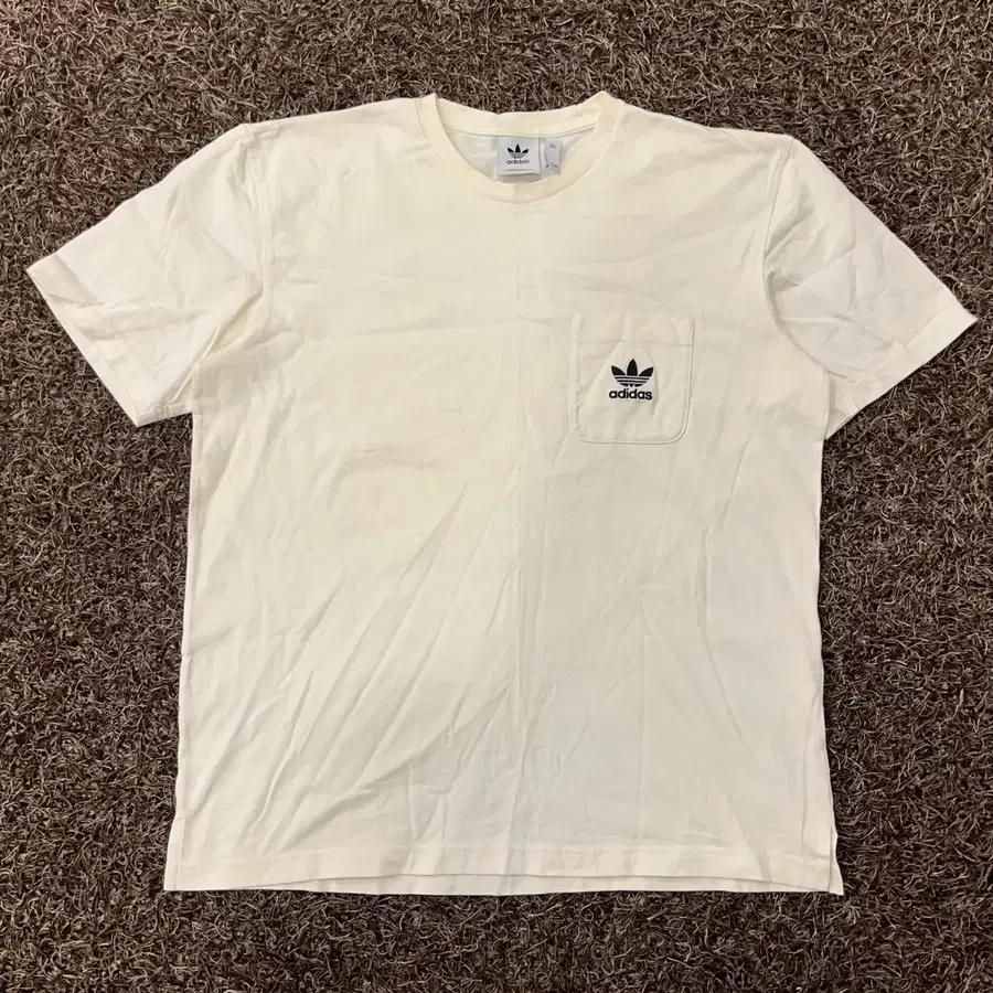 2XL 아디다스 파이어버드 포켓 화이트 티셔츠