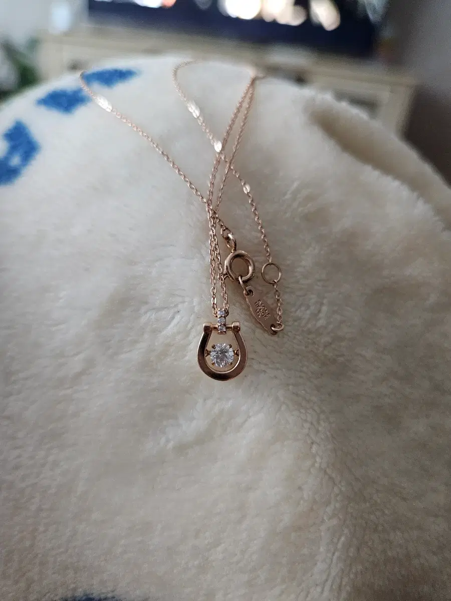 스톤헨지 목걸이