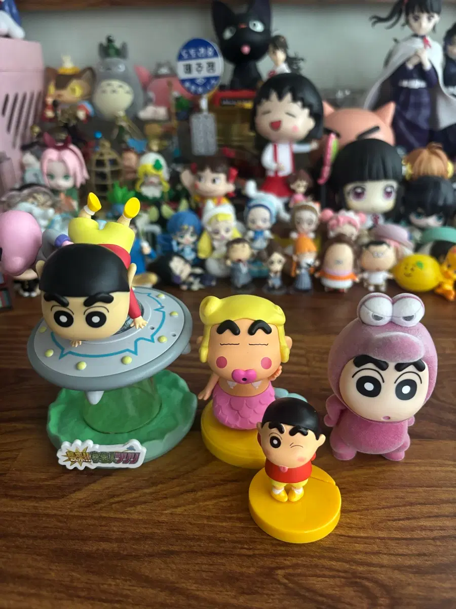 짱구 극장판 플로키 피규어