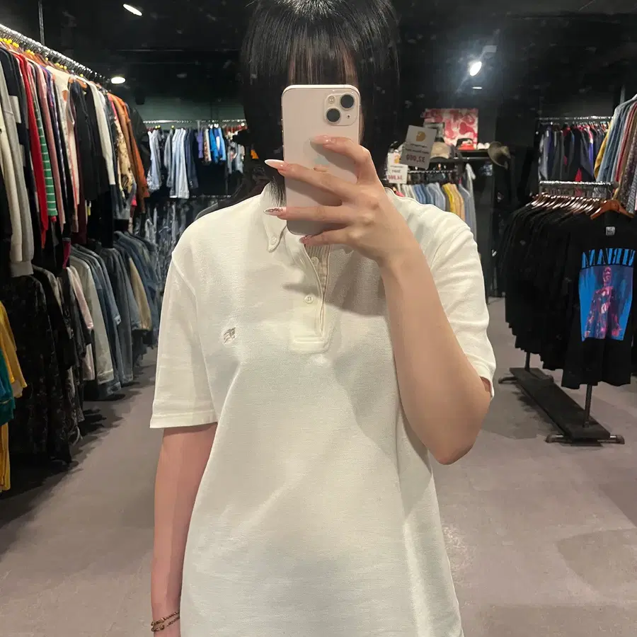 (905) BURBERRY 버버리 로고 자수 카라 티