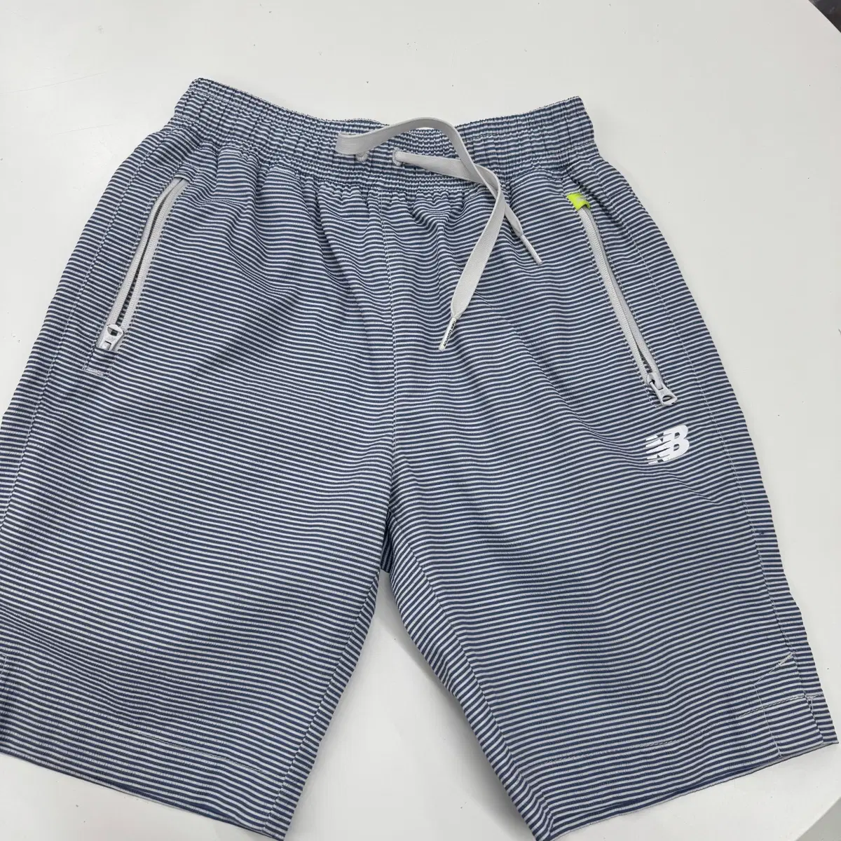 (130) 뉴발란스 키즈 반바지