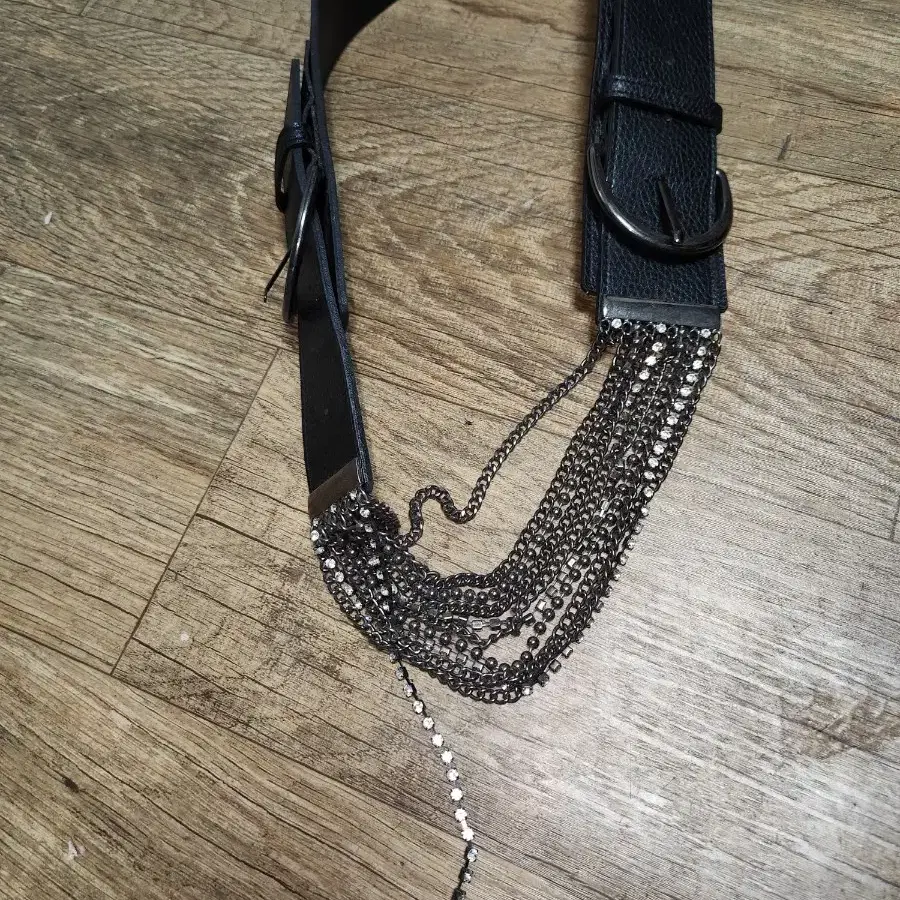 빈티지 블랙 체인 장식벨트