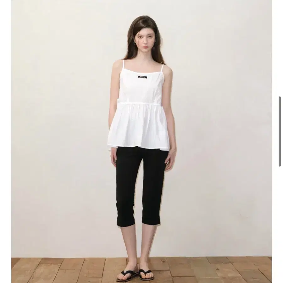 [나이스클랍/택o 새제품] VOLUME SLEEVELESS BLOUSE X265PWB403_black