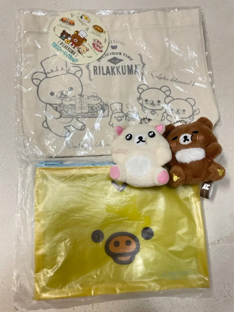 리락쿠마 파우치, 미니백, 인형