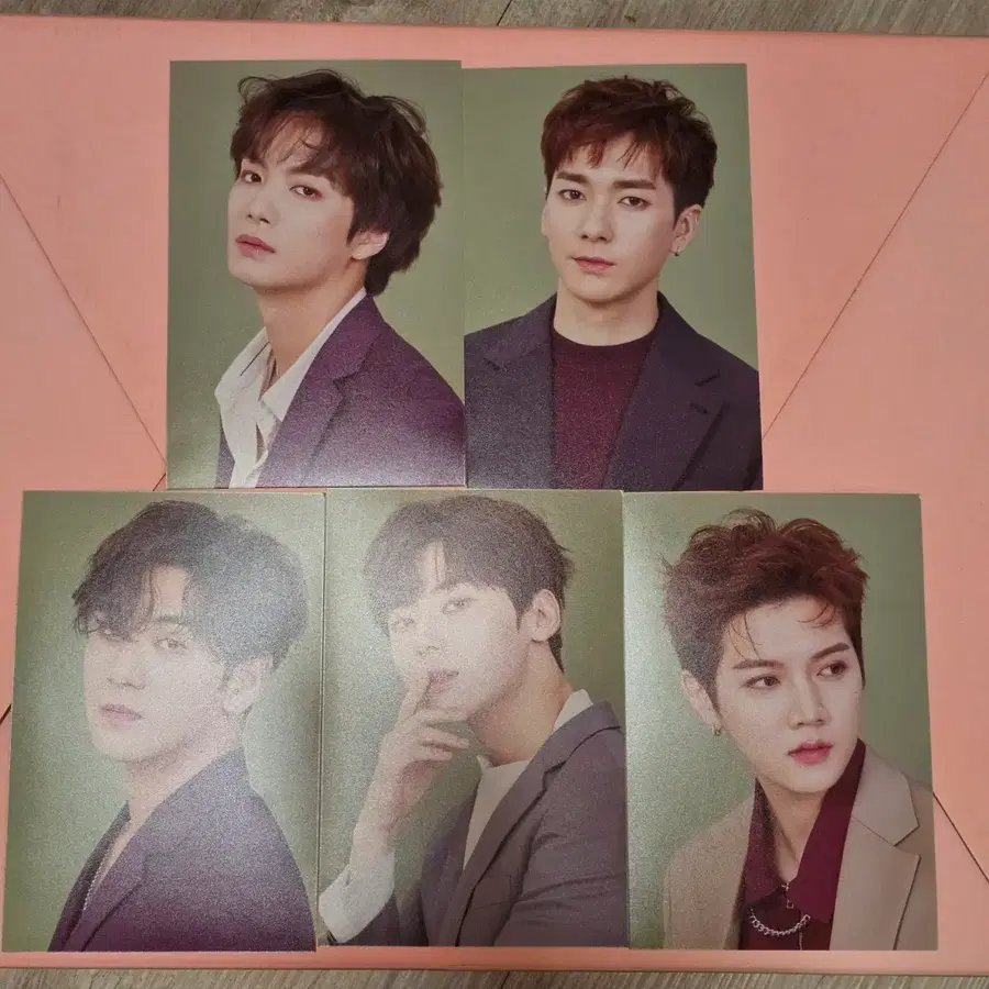 뉴이스트 러브페이지 인화사진세트 B