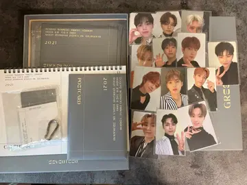 SEVENTEEN 시즌 그리팅 2021 세븐틴
