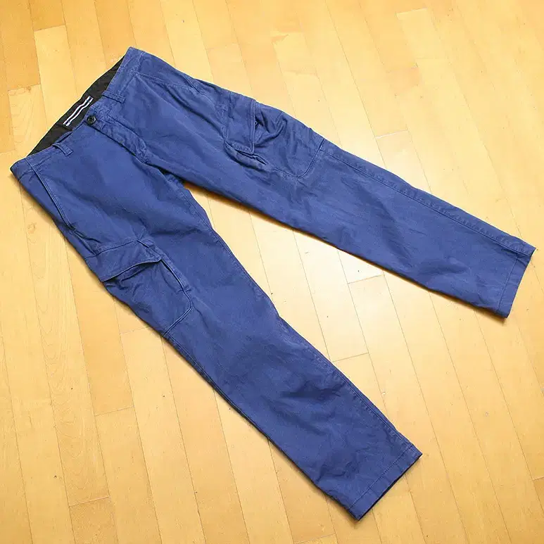 정품 STONE ISLAND 스톤아일랜드 카고팬츠 31인치정도 ///CJ_6580/