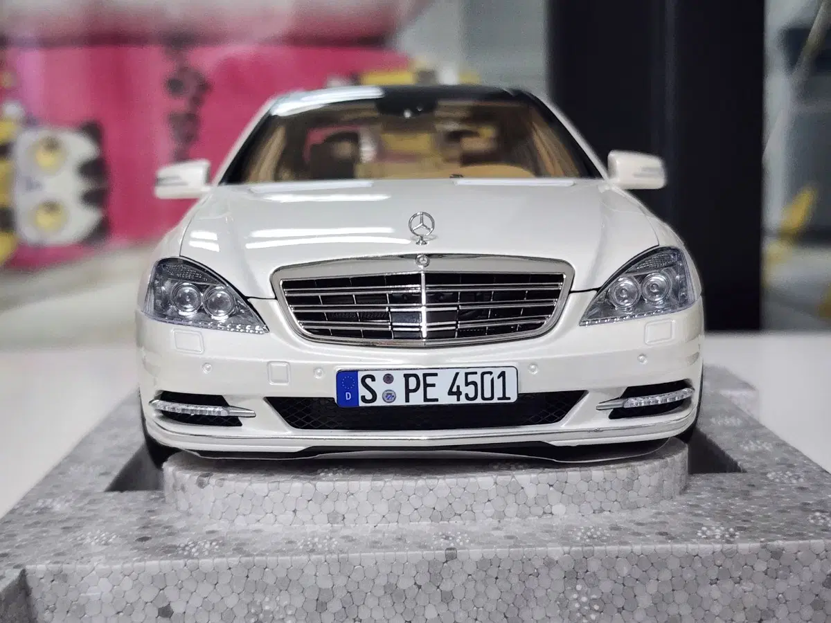 1:18 모터헬릭스 벤츠 W221 FL S클래스 S600L 화이트 다이캐스트